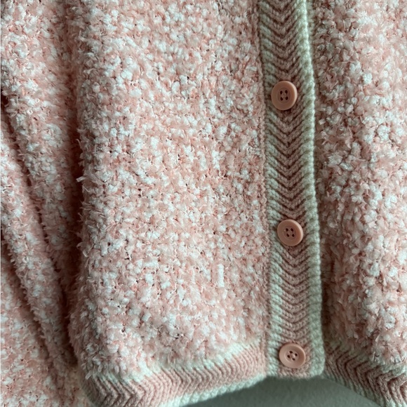 Alice + Olivia by Stacy Bendet Noella Crew Neck Cropped Cardigan - Picture 14 of 16